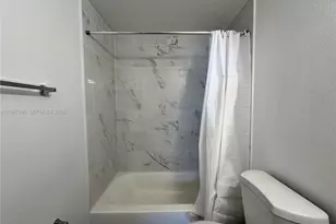 3616 NE 11th Ave, Oakland Park, FL 33334 - Photo 15