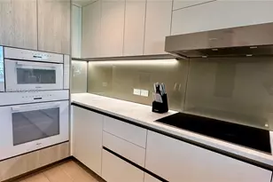 9201 E Bay Harbor Dr, Miami Beach, FL 33154 - Photo 17