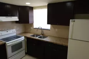 2121 NE 168th St, North Miami Beach, FL 33162 - Photo 11