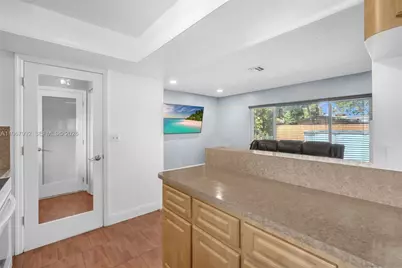4401 NW 14th St, Lauderhill, FL 33313 - Photo 23