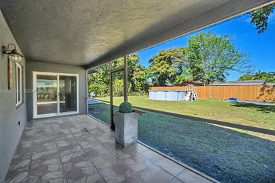 4401 NW 14th St, Lauderhill, FL 33313 - Photo 29