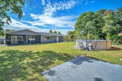 4401 NW 14th St, Lauderhill, FL 33313 - Photo 7