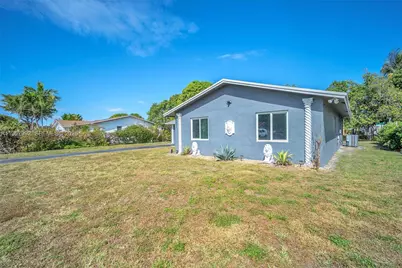 4401 NW 14th St, Lauderhill, FL 33313 - Photo 3