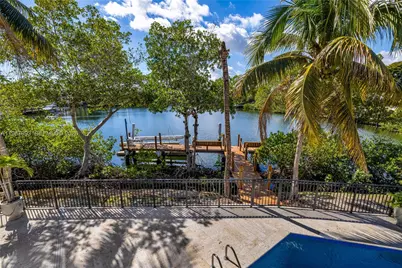 460 Costanera Rd, Coral Gables, FL 33143 - Photo 27