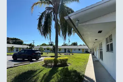 2436 Van Buren St #7, Hollywood, FL 33020 - Photo 27