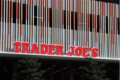 1450 Lincoln Rd #408, Miami Beach, FL 33139 - Photo 11