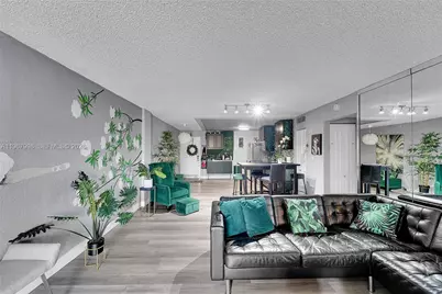 1890 W 56th St #1411, Hialeah, FL 33012 - Photo 9