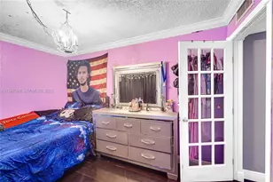 1890 W 56th St, Hialeah, FL 33012 - Photo 23