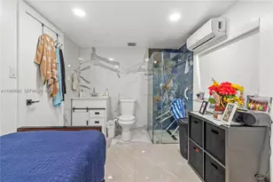 860 Curtiss Dr, Opa-Locka, FL 33054 - Photo 31