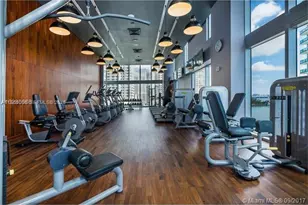 1300 Brickell Bay Dr, Miami, FL 33131 - Photo 23