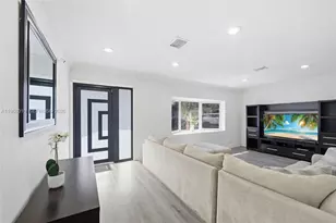 8555 NW 25th Pl, Coral Springs, FL 33065 - Photo 7