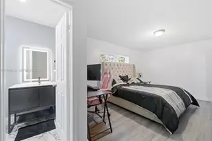 8555 NW 25th Pl, Coral Springs, FL 33065 - Photo 25