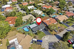 8555 NW 25th Pl, Coral Springs, FL 33065 - Photo 47