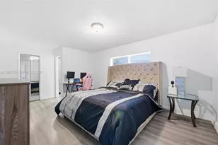 8555 NW 25th Pl, Coral Springs, FL 33065 - Photo 23