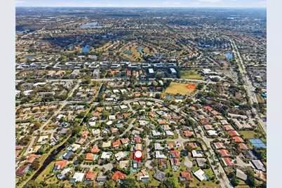 8555 NW 25th Pl, Coral Springs, FL 33065 - Photo 59