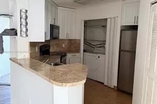 6272 NW 186th St, Hialeah, FL 33015 - Photo 15