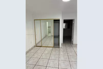 329 W 41st St #1, Hialeah, FL 33012 - Photo 9