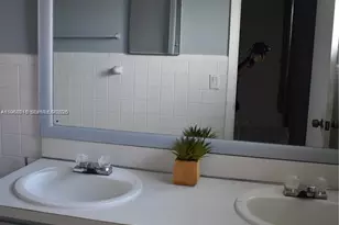 1885 NE 121st St, North Miami, FL 33181 - Photo 13