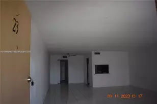 1885 NE 121st St, North Miami, FL 33181 - Photo 1