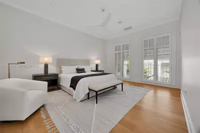 639 Almeria Ave, Coral Gables, FL 33134 - Photo 25