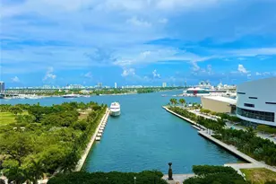 888 Biscayne Blvd, Miami, FL 33132 - Photo 1