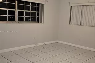 11855 NE 19th Dr, North Miami, FL 33181 - Photo 7