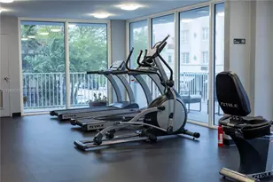 1255 W Collins Ave, Miami Beach, FL 33139 - Photo 21