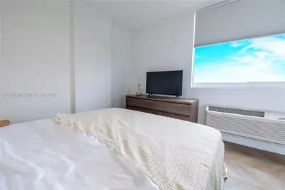 1255 W Collins Ave #604, Miami Beach, FL 33139 - Photo 15