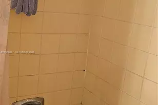 2649 NW 48th Terrace, Lauderdale Lakes, FL 33313 - Photo 13