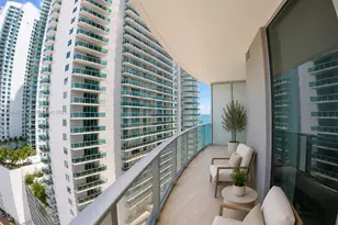 488 NE 18th St, Miami, FL 33132 - Photo 15