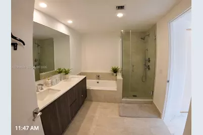 488 NE 18th St #2001, Miami, FL 33132 - Photo 11