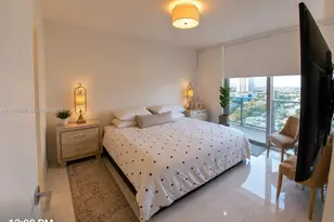488 NE 18th St, Miami, FL 33132 - Photo 9