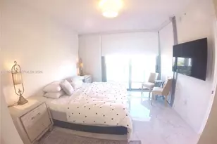 488 NE 18th St, Miami, FL 33132 - Photo 9