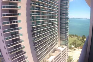 488 NE 18th St, Miami, FL 33132 - Photo 15