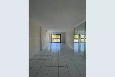 1350 SW 122nd Ave #212, Miami, FL 33184 - Photo 5