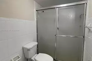 1350 SW 122nd Ave, Miami, FL 33184 - Photo 15