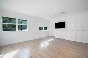 10121 E Broadview Dr, Bay Harbor Islands, FL 33154 - Photo 39