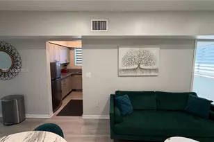 10004 E Bay Harbor Dr, Bay Harbor Islands, FL 33154 - Photo 7