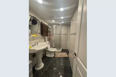 2020 NE 135th St #811, North Miami, FL 33181 - Photo 17