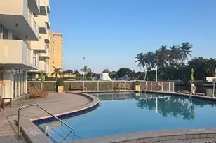 2020 NE 135th St, North Miami, FL 33181 - Photo 25