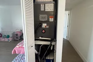 2020 NE 135th St, North Miami, FL 33181 - Photo 15