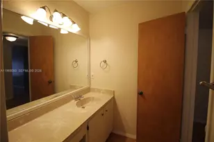 430 Commodore Dr, Plantation, FL 33325 - Photo 43