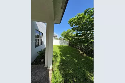 17355 SW 41st St, Miramar, FL 33029 - Photo 37