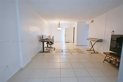 947 Lenox Ave #203, Miami Beach, FL 33139 - Photo 9