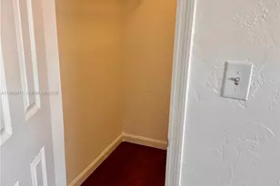 8600 SW 67th Ave, Pinecrest, FL 33156 - Photo 13