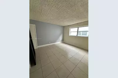 1700 Cleveland St #106, Hollywood, FL 33020 - Photo 21