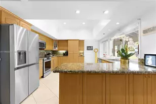 5253 NW 94th Doral Pl, Doral, FL 33178 - Photo 33