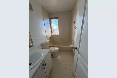 7100 NW 177th St #210-14, Hialeah, FL 33015 - Photo 3