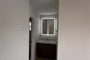 1900 W 54th St, Hialeah, FL 33012 - Photo 27