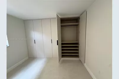 1900 W 54th St #219, Hialeah, FL 33012 - Photo 21